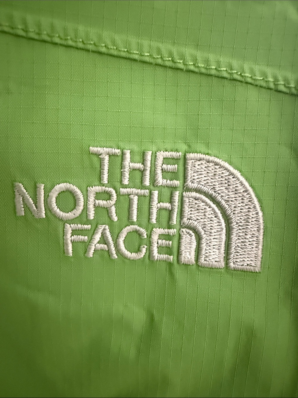 The North Face HyVent Hooded Rain Jacket Green